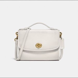 ✨BRAND NEW✨ Coach Kip turnlock crossbody